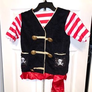 5-piece pirate costume set